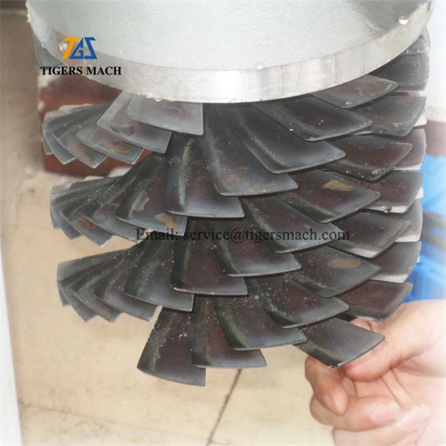 Equipment for grinding garlic ginger for paste, garlic ginger shredding equipment (5)